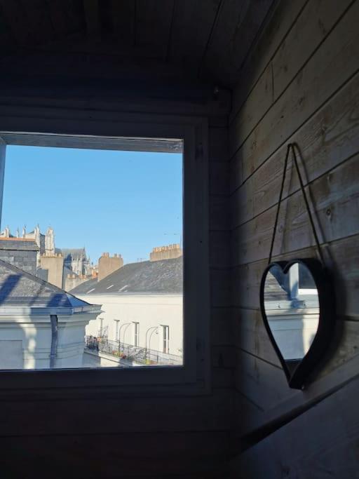 Loft Charmant Dans Le Centre Historique Nantes Exteriör bild